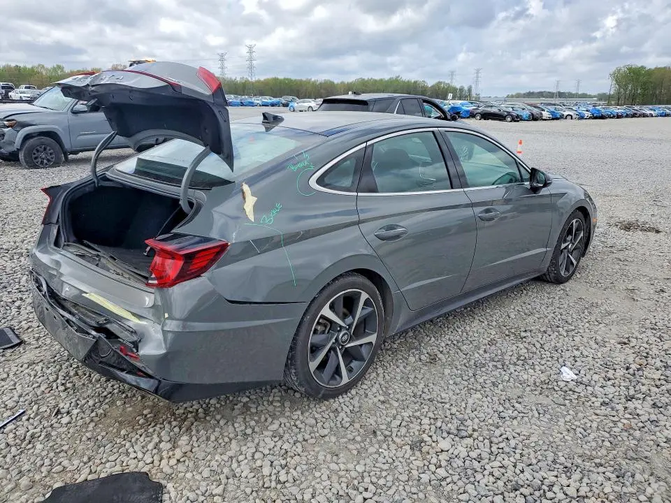 2021 HYUNDAI SONATA SEL PLUS  