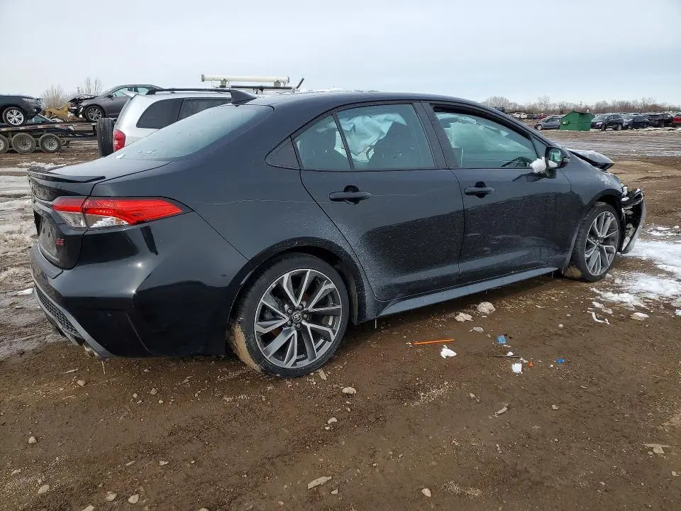 2021 TOYOTA COROLLA SE  
