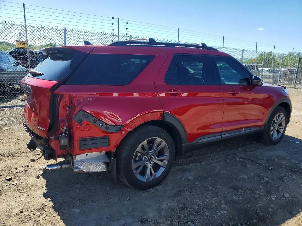 2022 FORD EXPLORER XLT  