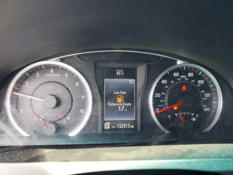 2015 TOYOTA CAMRY LE  