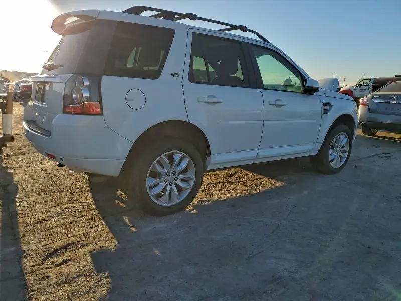 2015 LAND ROVER LR2 HSE LUXURY  