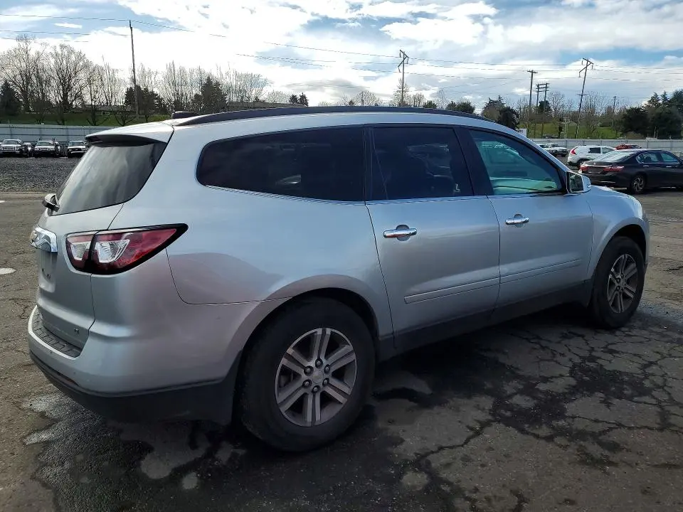 2017 CHEVROLET TRAVERSE LT  