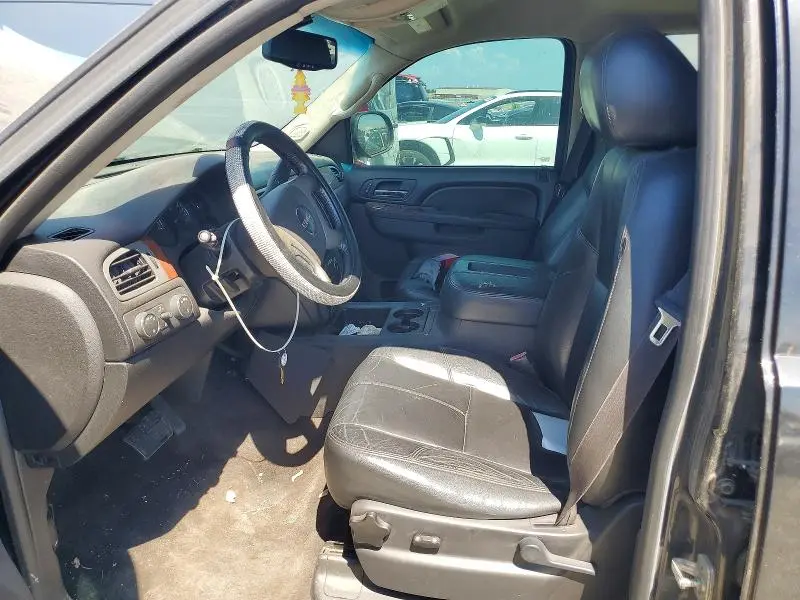 2014 GMC YUKON XL K1500 SLT  