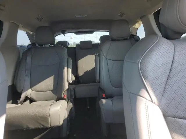 2024 TOYOTA SIENNA LIMITED  