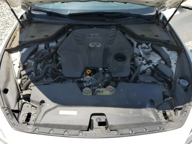 2019 INFINITI Q50 LUXE  