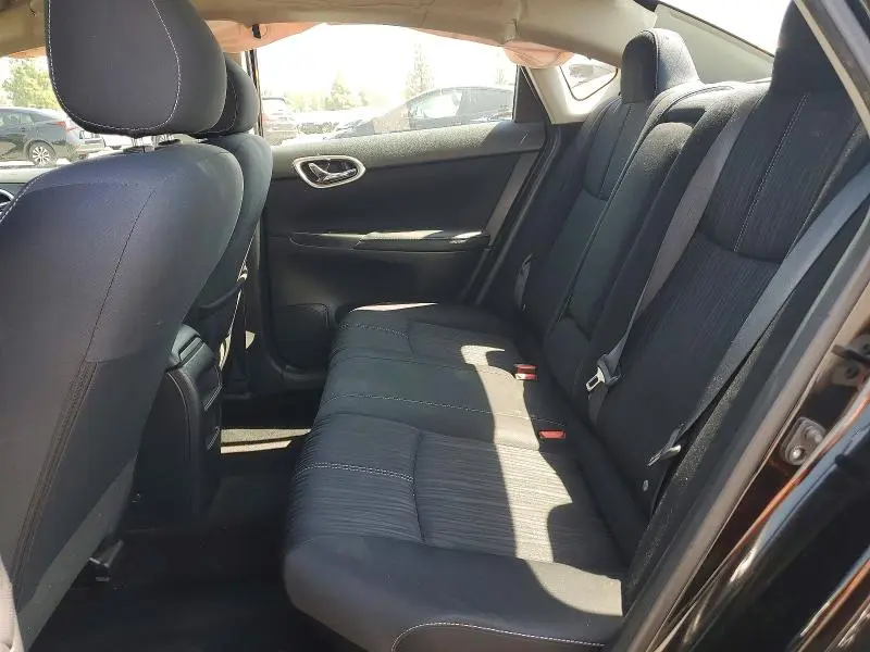 2016 NISSAN SENTRA SV  