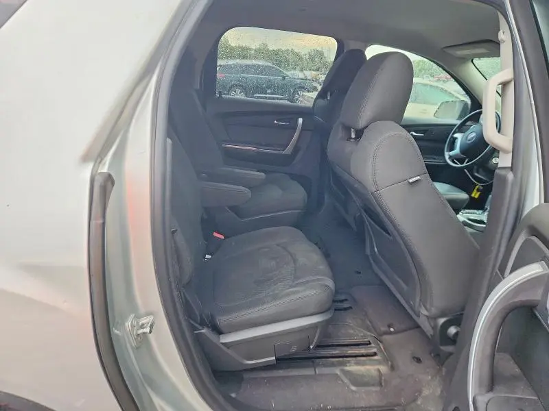 2012 GMC ACADIA SLE  