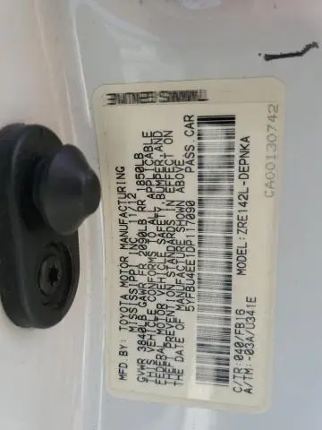 2013 TOYOTA COROLLA BASE  