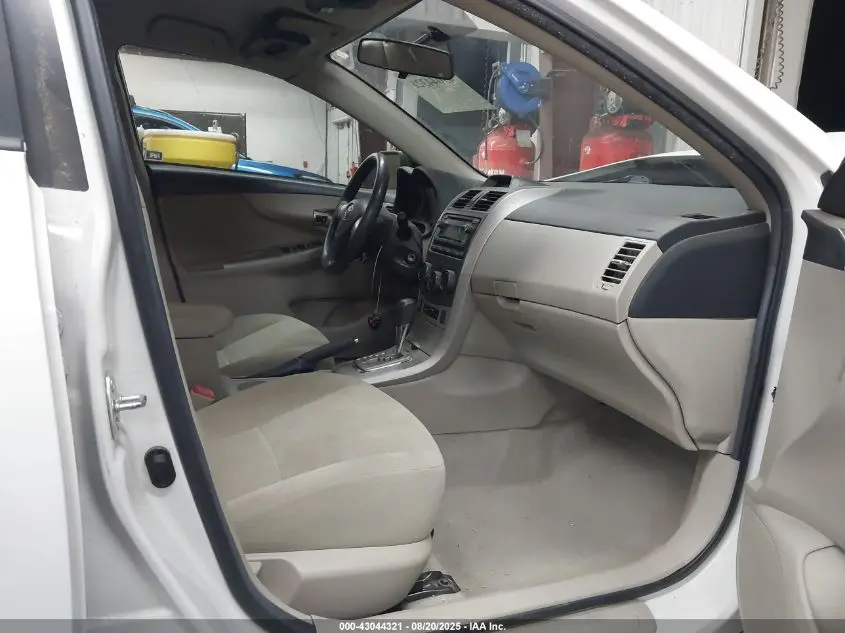 2012 TOYOTA COROLLA LE