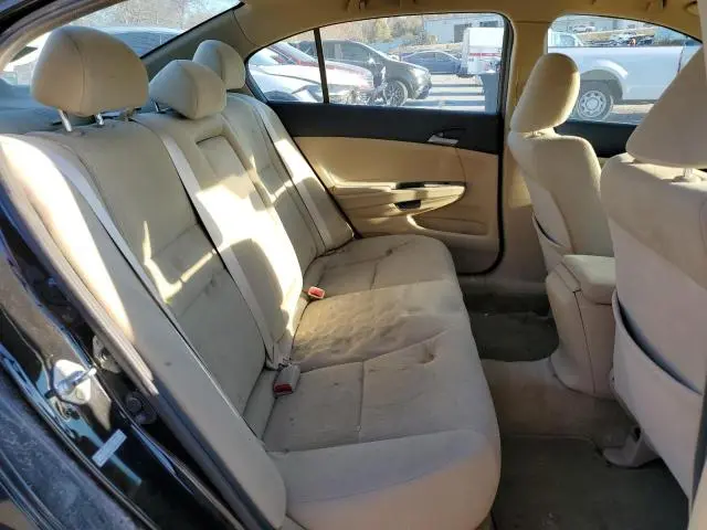 2011 HONDA ACCORD LX  