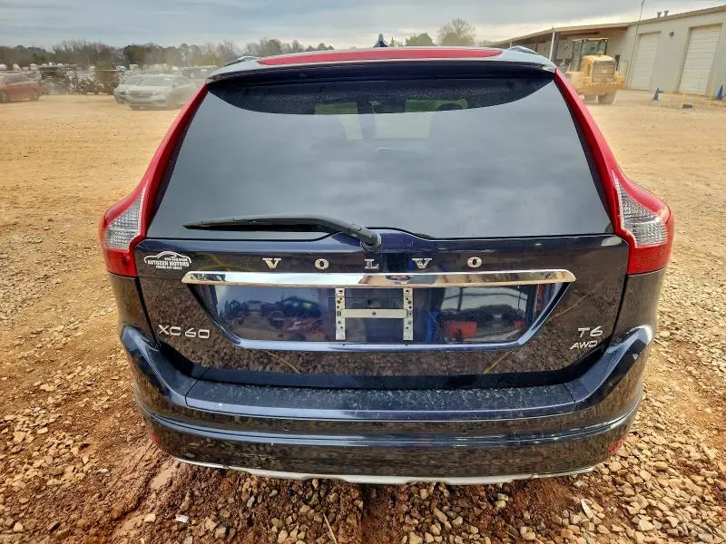 2016 VOLVO XC60 T6 PREMIER  