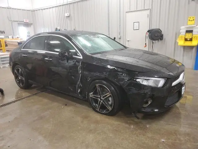 2019 MERCEDES-BENZ A 220 4MATIC  