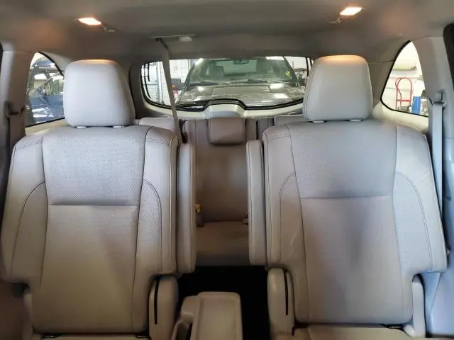 2017 TOYOTA HIGHLANDER LIMITED  