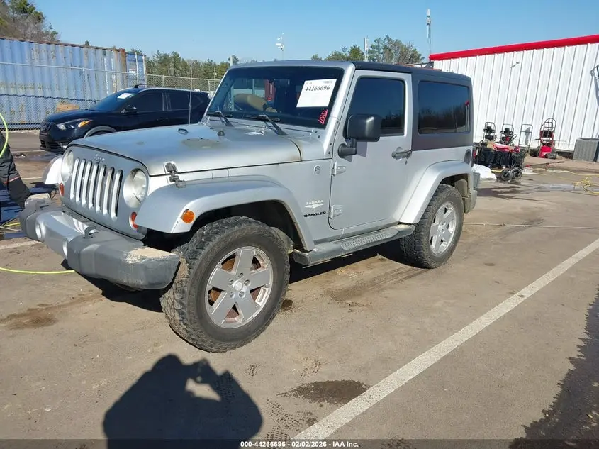 2011 JEEP WRANGLER SAHARA