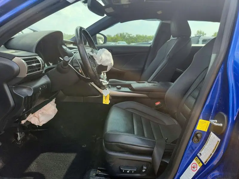 2016 LEXUS IS 300  