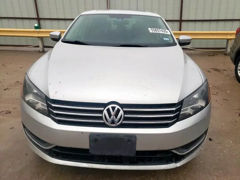 2014 VOLKSWAGEN PASSAT SE  
