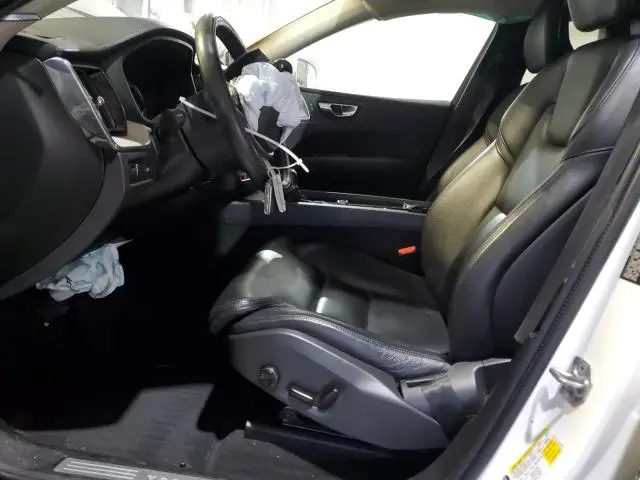 2018 VOLVO XC60 T6  