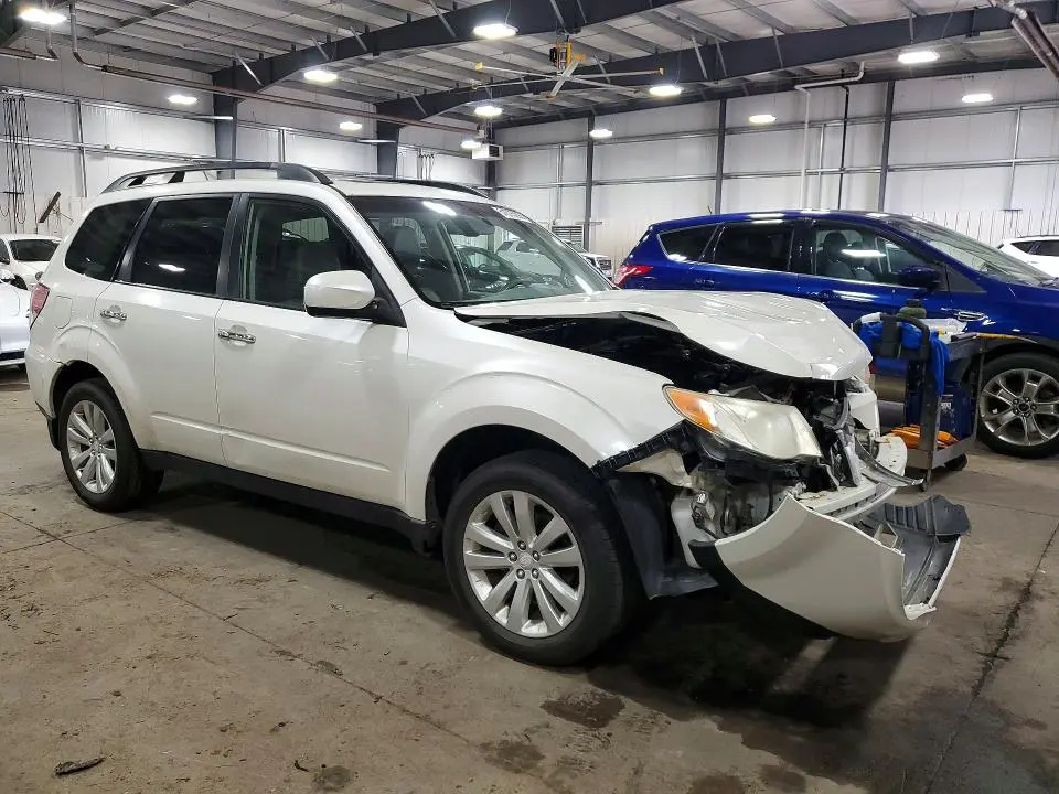 2011 SUBARU FORESTER LIMITED  