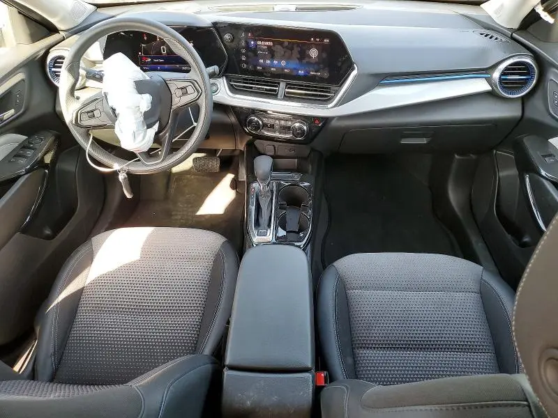 2025 CHEVROLET TRAX 1LT  