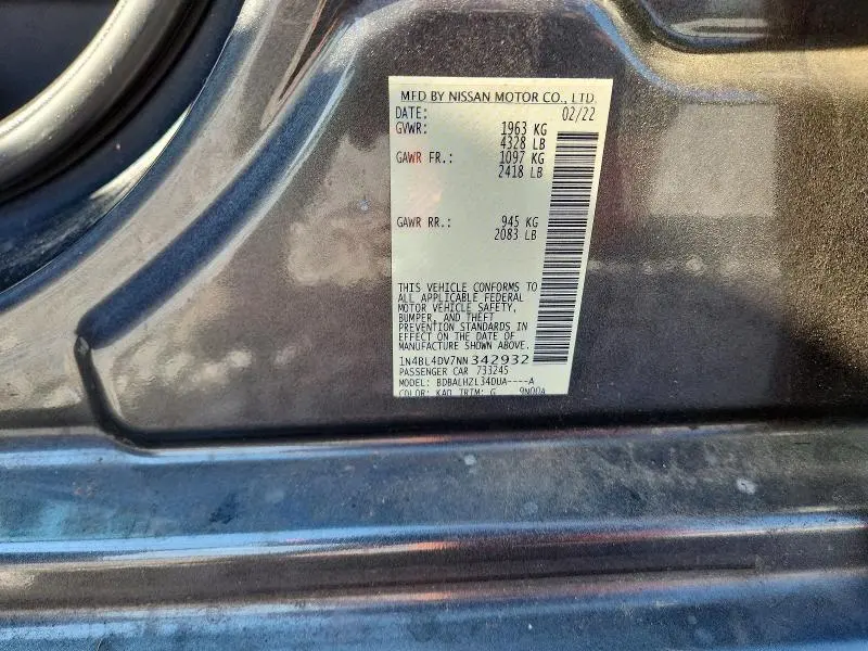 2022 NISSAN ALTIMA SV  