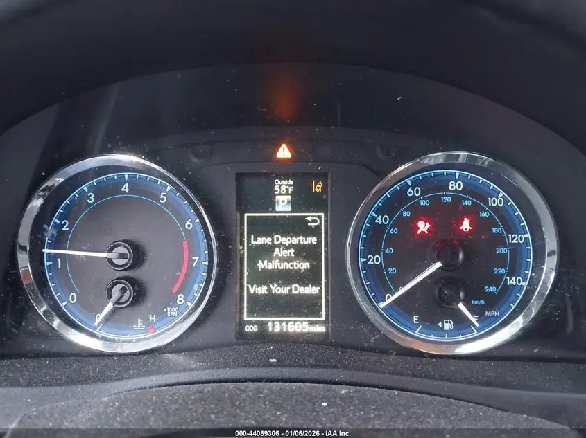 2017 TOYOTA COROLLA SE