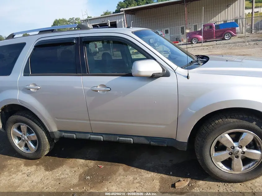 2012 FORD ESCAPE LIMITED