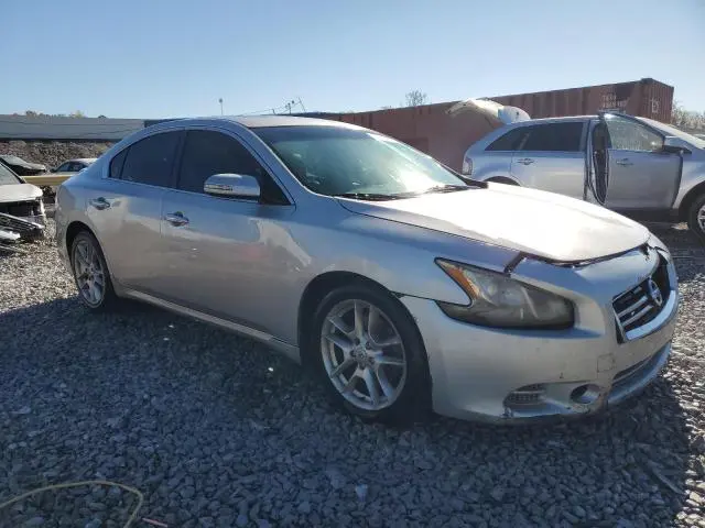 2011 NISSAN MAXIMA S  