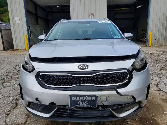 2017 KIA NIRO LX  