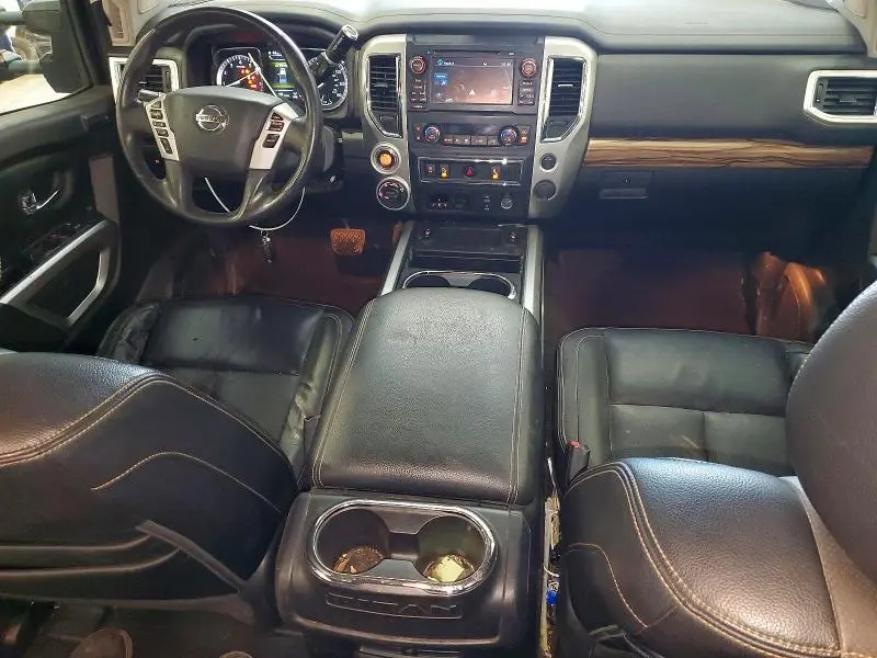2017 NISSAN TITAN SL  