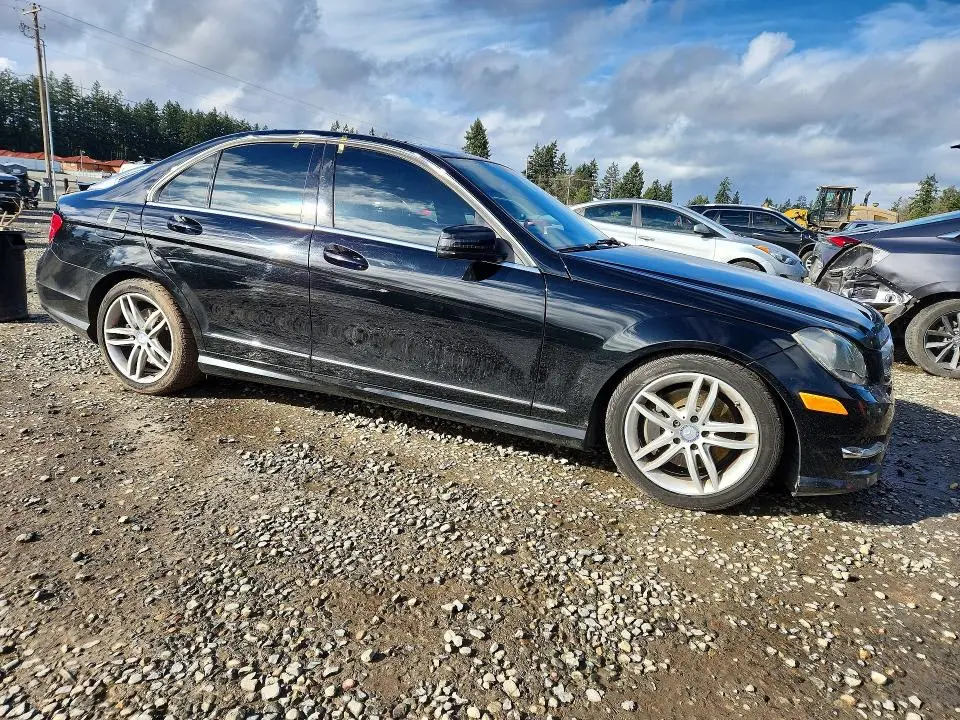 2013 MERCEDES-BENZ C 300 4MATIC  