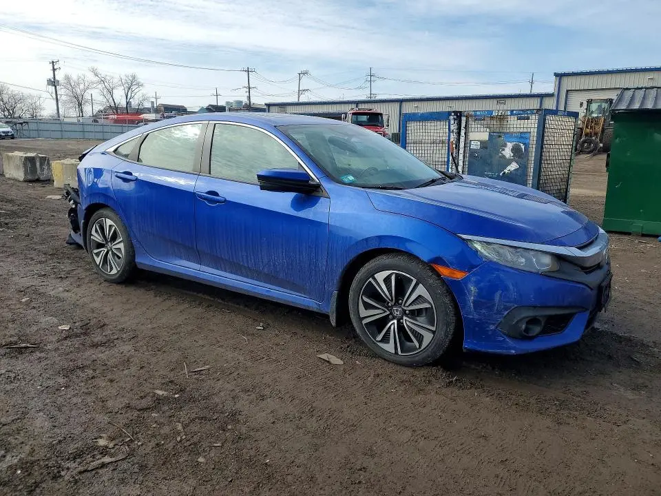 2017 HONDA CIVIC EX  