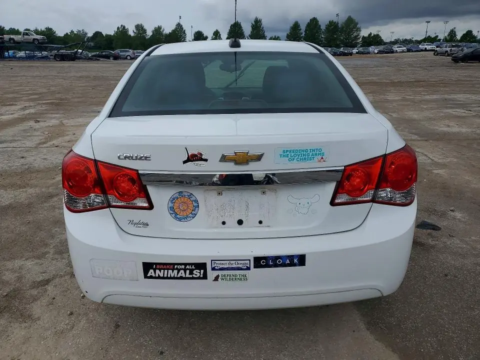 2015 CHEVROLET CRUZE LS  