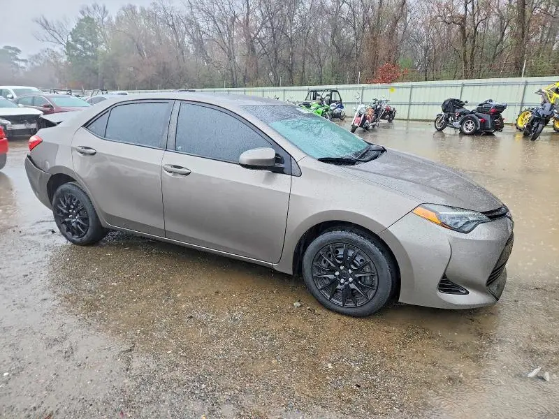 2018 TOYOTA COROLLA LE  