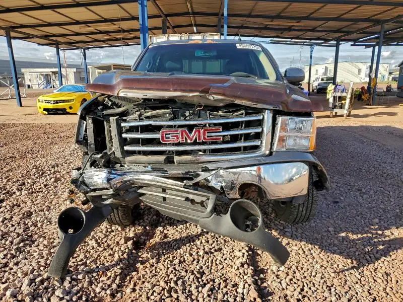 2013 GMC SIERRA K1500 SLT  