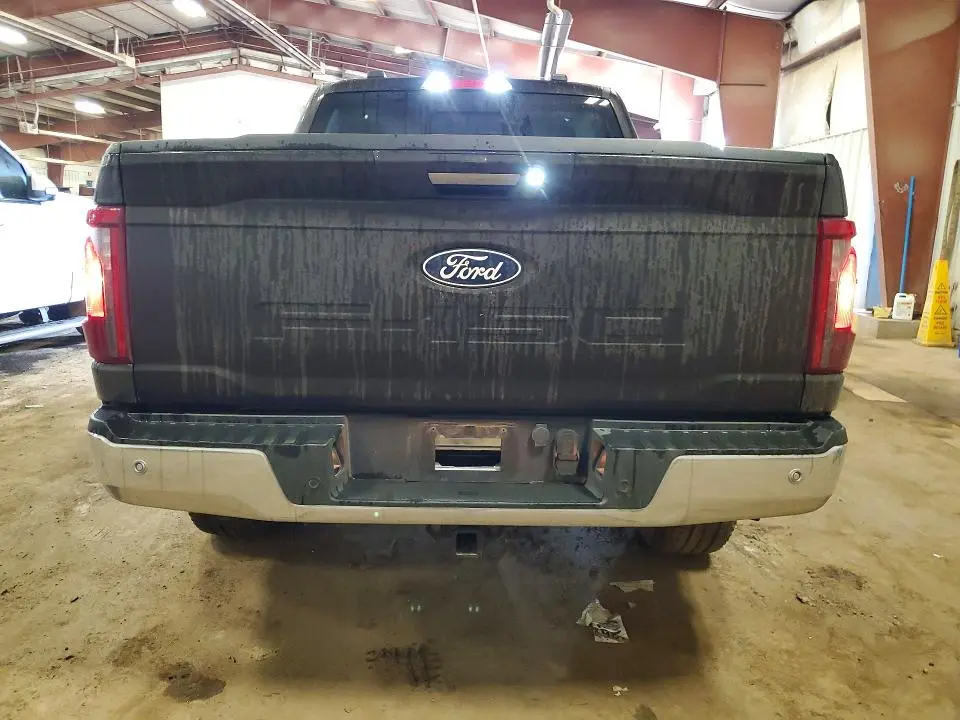 2024 FORD F150 XLT  