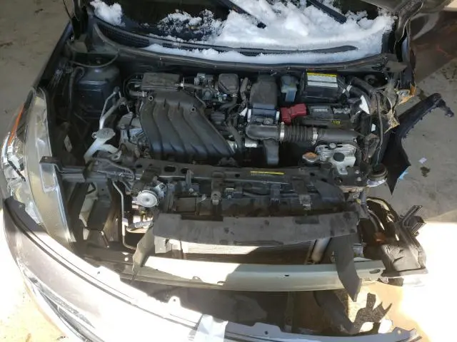 2016 NISSAN VERSA S  