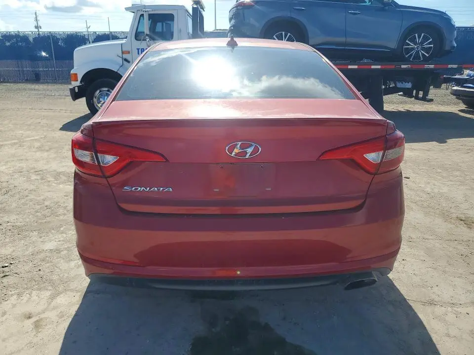 2017 HYUNDAI SONATA SE  
