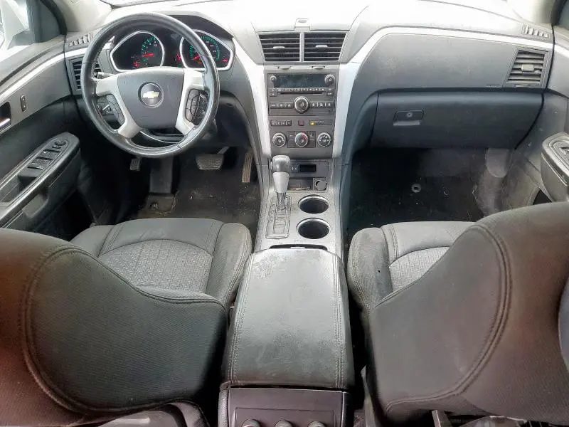 2011 CHEVROLET TRAVERSE LT  