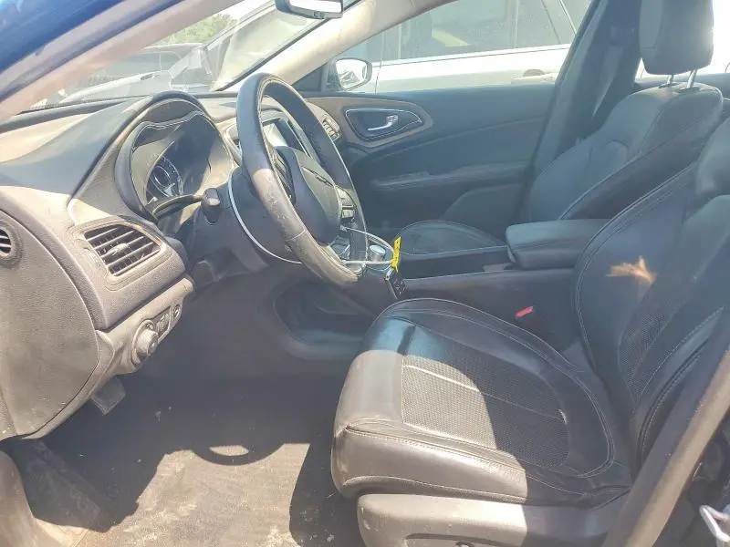 2016 CHRYSLER 200 C  