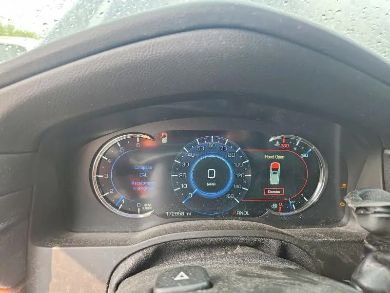 2017 CADILLAC ESCALADE ESV PREMIUM LUXURY  