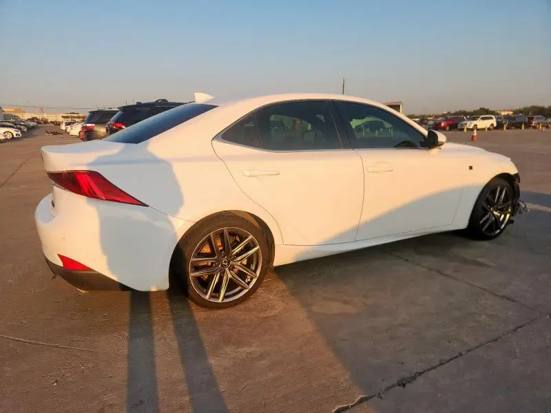 2019 LEXUS IS 300  
