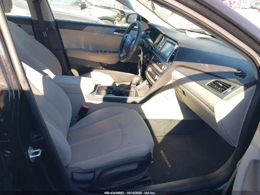 2018 HYUNDAI SONATA SE