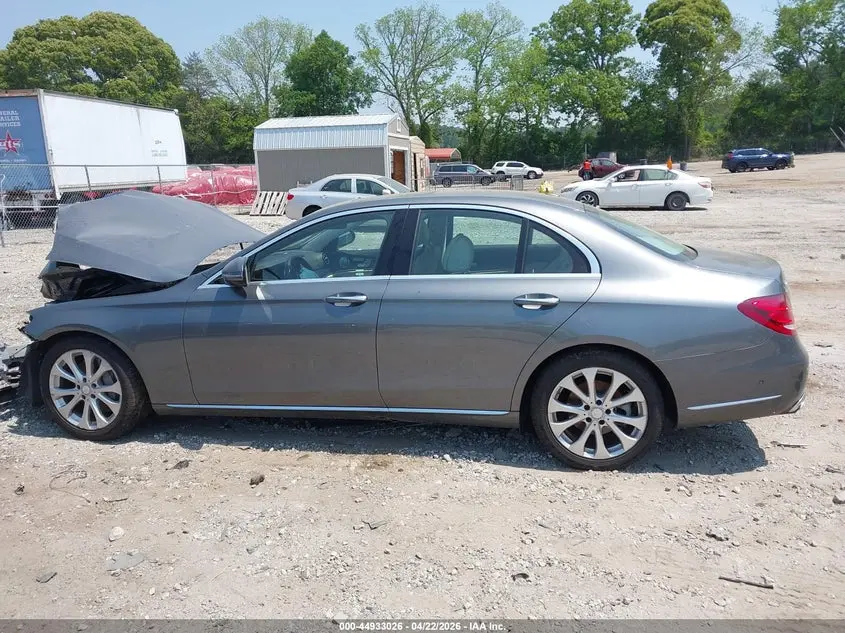 2017 MERCEDES-BENZ E 300  