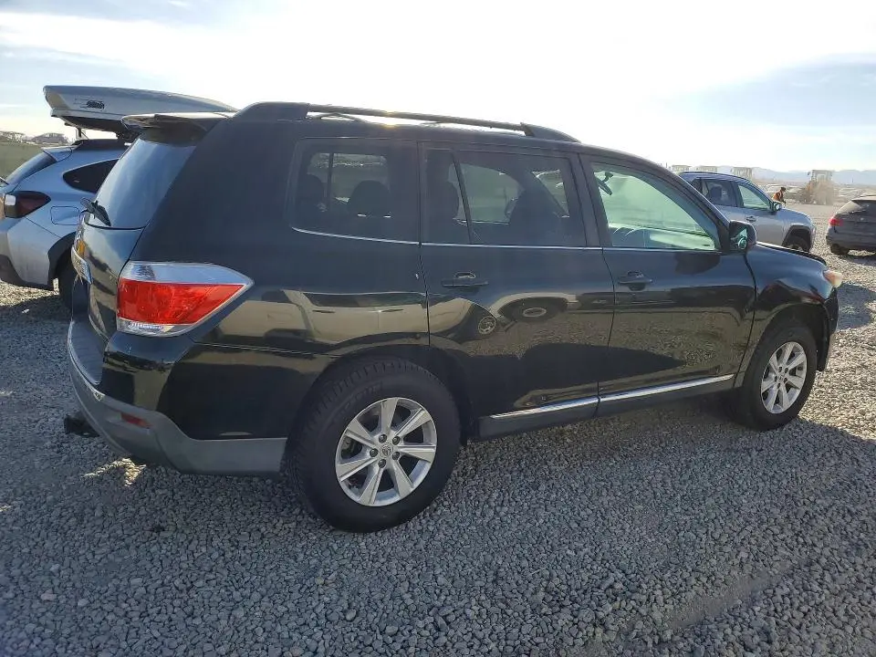 2011 TOYOTA HIGHLANDER BASE  