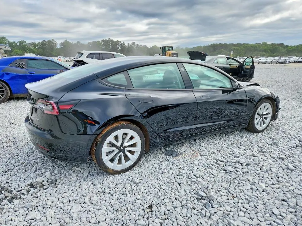 2022 TESLA MODEL 3   