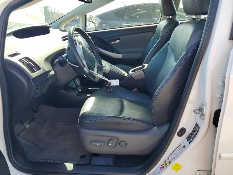 2014 TOYOTA PRIUS FOUR  