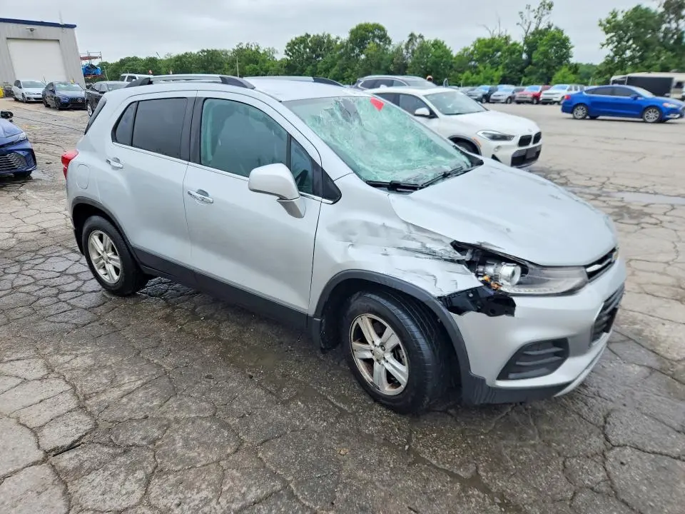 2020 CHEVROLET TRAX 1LT  