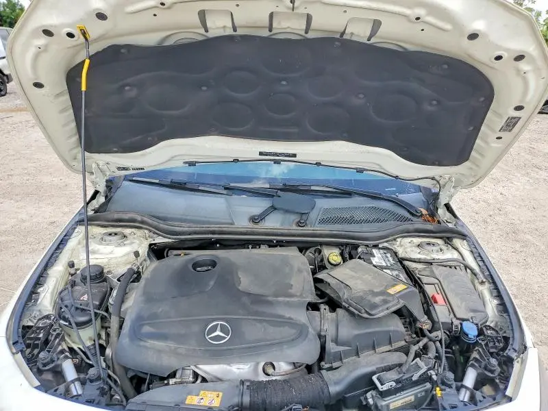 2015 MERCEDES-BENZ CLA 250  