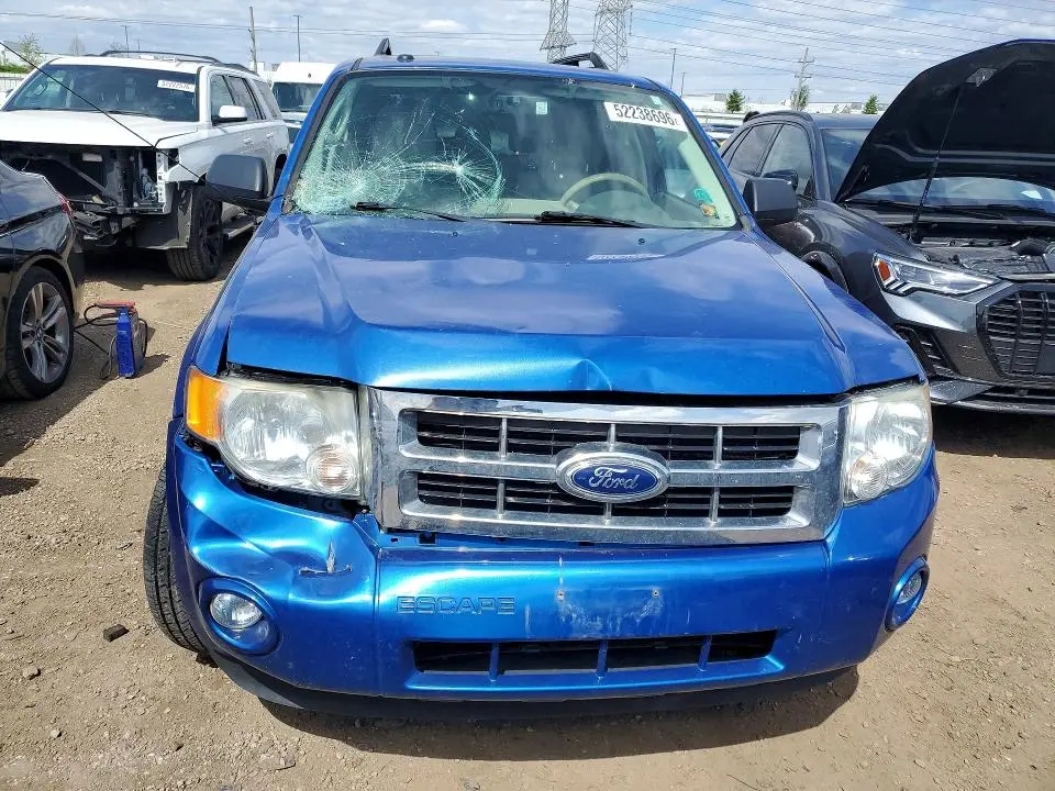 2011 FORD ESCAPE XLT  