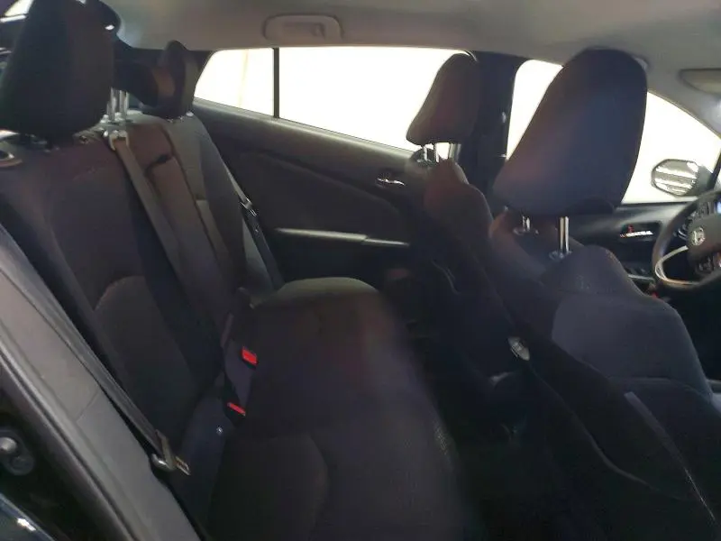 2022 TOYOTA PRIUS LE  